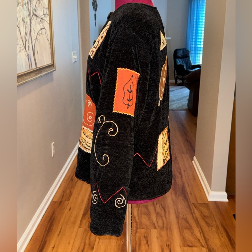 Women's Black Patchwork Jacket - image 3